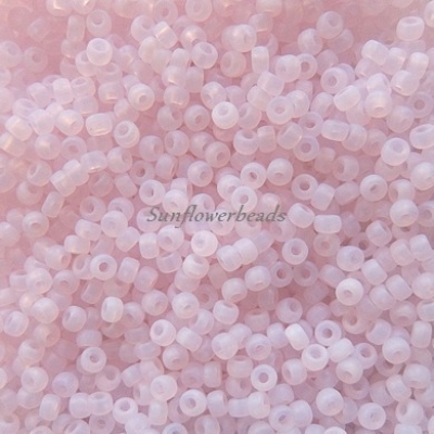 Matubo beads 8/0 - opal pink matt